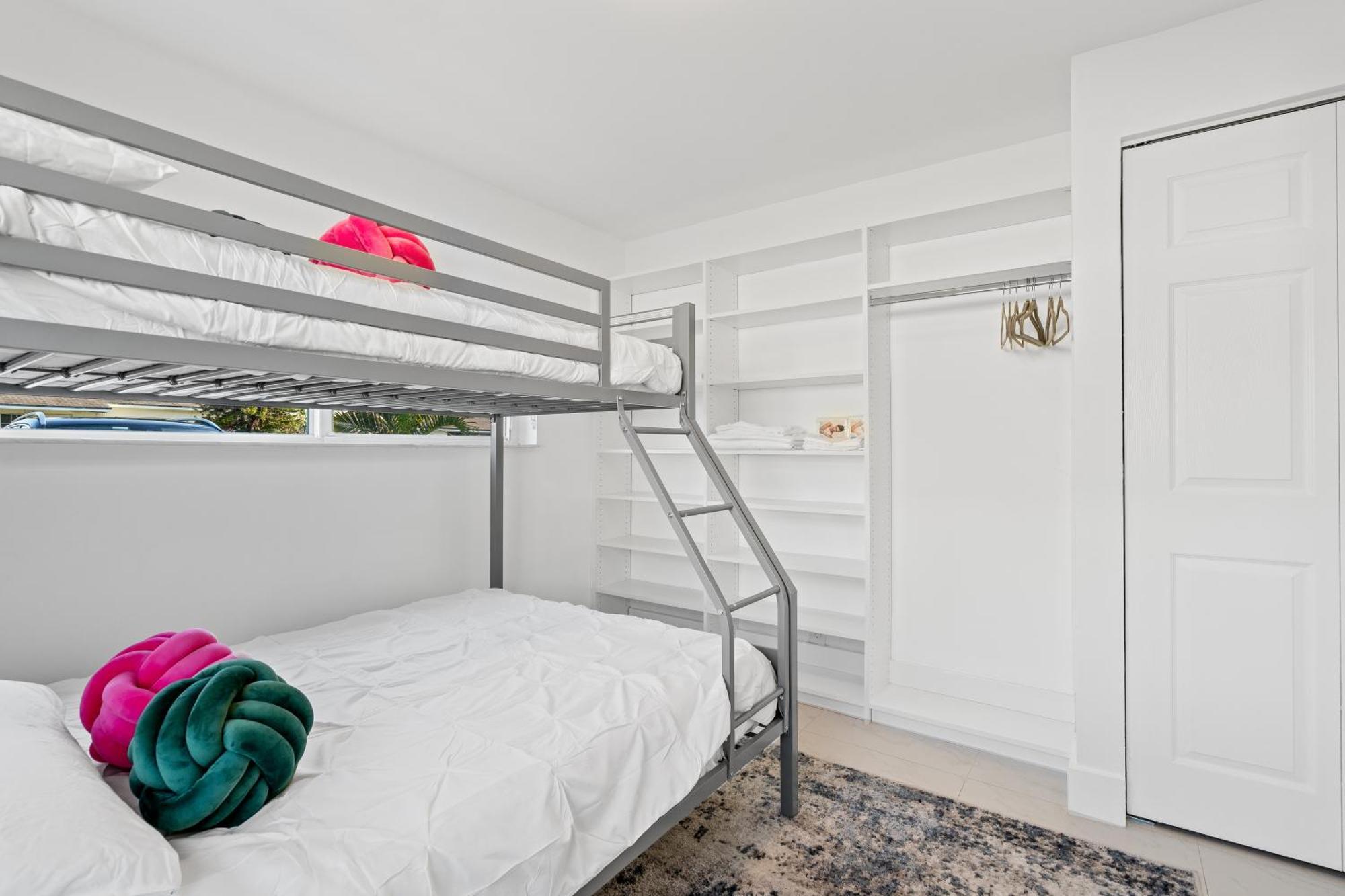 - Your Exclusive Luxury Escape With Private Pool And Mini Golf Villa